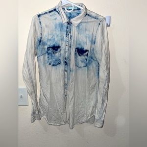 Acid wash light button up jacket.
